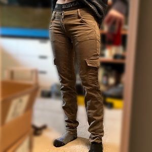 Joe’s womens green skinny cargo pants